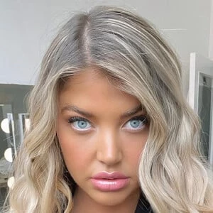 Anna McEvoy - Age, Height, Birthdate, Family, Wiki & More