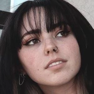 Sydney Frances - Age, Bio, Birthdate, Family, Networth & More