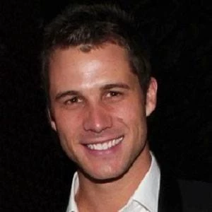 Scott McGregor Biography