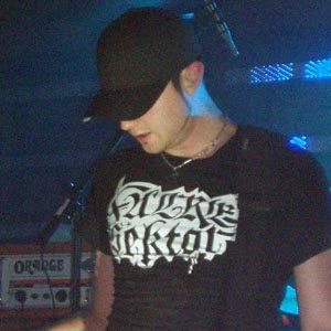 Gareth McGrillen Biography