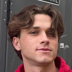 Mackenzie McIntyre Biography