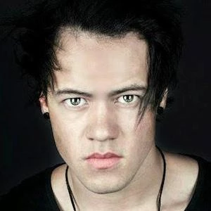 Rory McKenna Biography