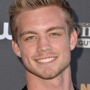 Dustin McNeer - Biography, Birthday, Wiki, Family, Networth & More