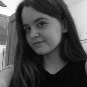 Sophie McVey Biography
