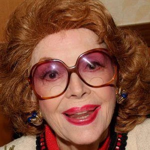 Jayne Meadows Biography