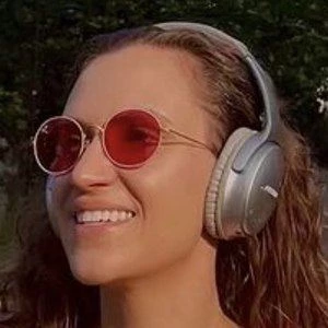 Kasia Mecinski - Age, Bio, Career, Family, Wiki, Networth & More