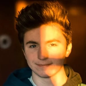 MeeZoid - Birthdate, Age, Family, Bio, Networth & More