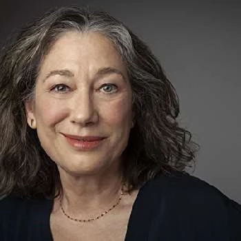 Meg Gibson - Age, WIki, Birthday, Family, Networth & More