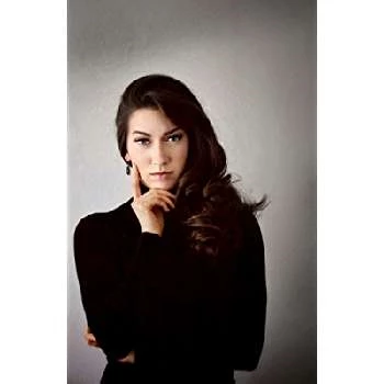 Meg London-Boche - Age, Bio, Birthdate, Family, Networth & More