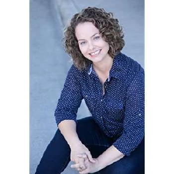 Megan Larsen Biography
