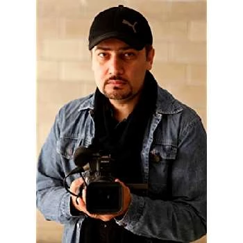 Mehrdad Oskouei - Wiki, Bio, Birthdate, Networth, Family & More