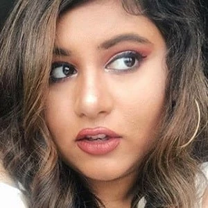 Aleeza Mehtab - Birthdate, Age, Family, Bio, Networth & More
