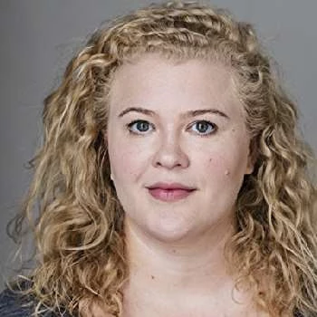 Melanie Ebanks - Age, Bio, Birthdate, Family, Networth & More