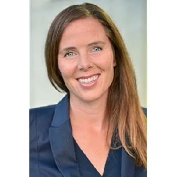 Melanie Macinnes - Age, Bio, Birthdate, Family, Networth & More