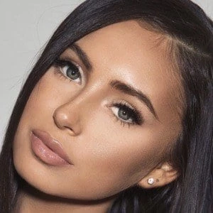 Temara Melek - Family, Bio, Birthday, Family, Income & More