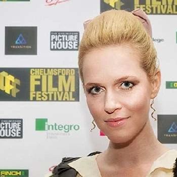 Melissa De Mol - Age, Bio, Birthdate, Family, Networth & More