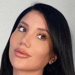 Laura Mellado Biography
