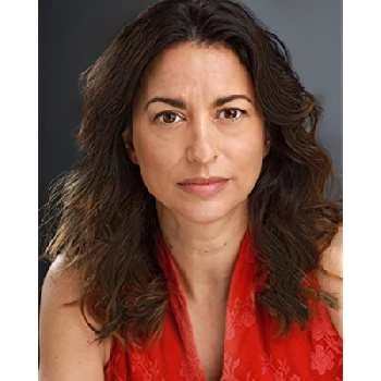 Melli Bond - Age, Bio, Birthdate, Family, Networth & More