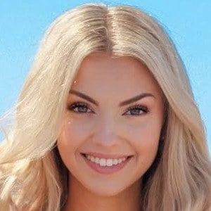 Julia Fröhlich - Networth, Bio, Birthdate, Age, Family & More