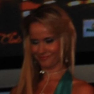 Lola Melnick - Height, Bio, Wiki, Family, Birthplace, Networth & More