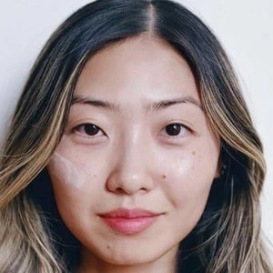 Emily Men - Age, WIki, Birthday, Family, Networth & More