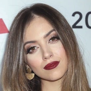 Ana Mena Biography