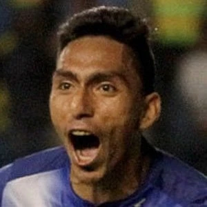 Ángel Mena Biography