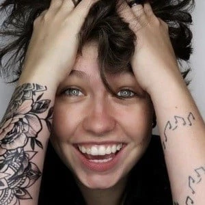 Mena - Wiki, Bio, Networth, Birthdate, Family & More