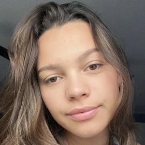 Aaliyah Mendes - Family, Bio, Birthdate,Age, Networth , Wiki& More