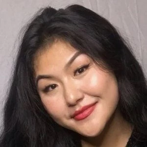 Elina Meng - Wiki, Bio, Networth, Birthdate, Family & More