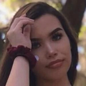 Victoria Mercado Biography