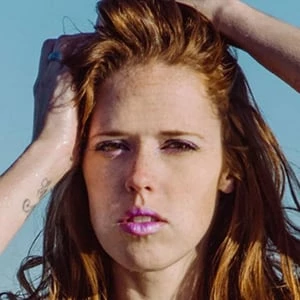 Mermaid Hyli - Family, Bio, Birthday, Family, Income & More