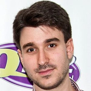 Adam Met - Networth, Bio, Wiki, Family, Birthday, Networth & More