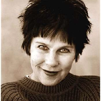 Mews Small - Networth, Bio, Birthdate, Age, Family & More