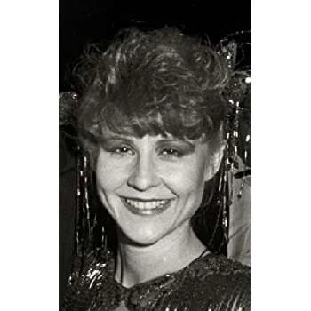 Mia Dillon - Adderess, Bio, Birthdate, Family, Wiki & More