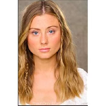 Mia Lauren Davis - Age, Bio, Birthdate, Family, Networth & More