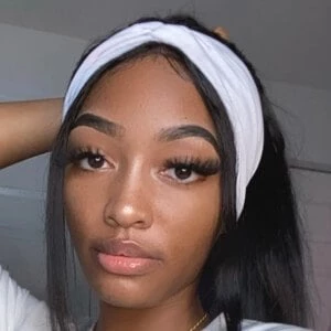 Aiesys Mial - Networth, Bio, Birthdate, Age, Family & More