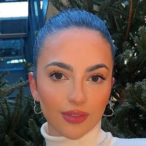 Miaxmon Biography