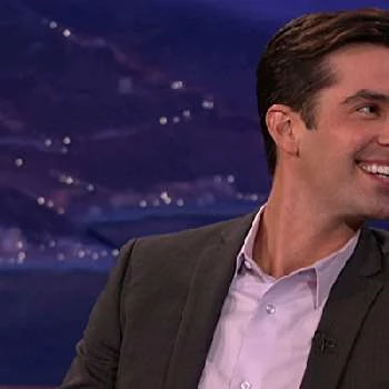 Michael Carbonaro - Biography, Birthday, Wiki, Family, Networth & More