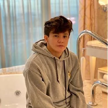 Michael Ver Acharon - Age, Bio, Birthdate, Family, Networth & More