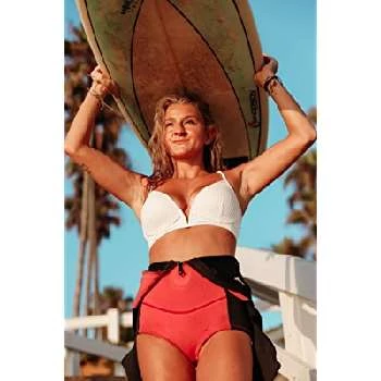 Michaela Bourne - Wiki, Bio, Birthdate, Networth, Family & More