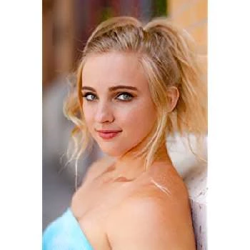 Michaela Lee - Age, Bio, Birthdate, Family, Networth & More