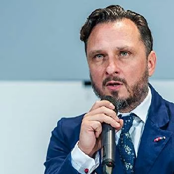 Michal Rogalski - Age, Bio, Career, Family, Wiki, Networth & More