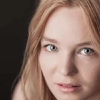 Michalina Labacz - Age, Bio, Birthdate, Family, Networth & More