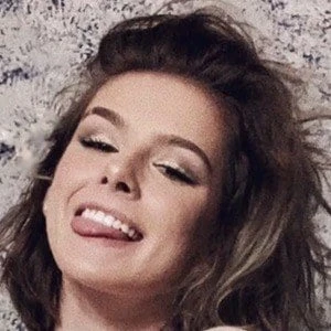 Julz Michele - Height, Bio, Wiki, Family, Birthplace, Networth & More