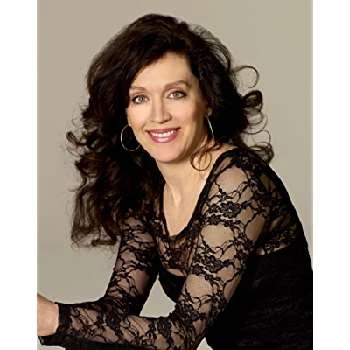 Michele Remsen - Age, Bio, Birthdate, Family, Networth & More