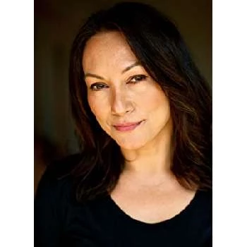 Michelle Avery - Age, Bio, Birthdate, Family, Networth & More