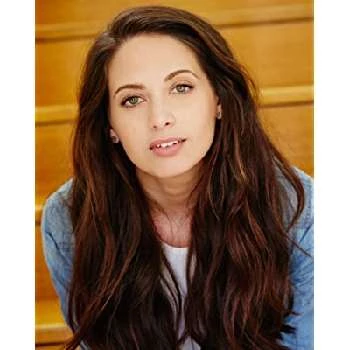 Michelle Faye Johnstone - Age, Bio, Birthdate, Family, Networth & More