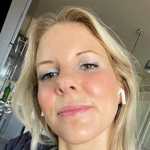 Katie Beth Miedaner Biography