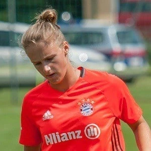 Vivianne Miedema Biography